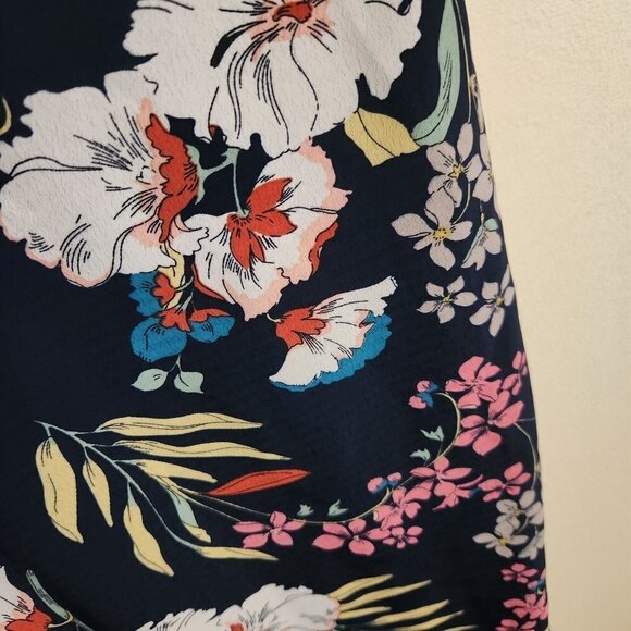 Emmer & Oat Navy Floral Sleeveless Maxi Wrap Dress Size M - Picture 6 of 8